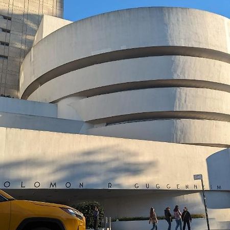 Central Park East And Museums New York City Exterior photo